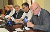 Zdjęcie do artykułu: Anakonda na moście