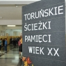 Zdjęcie z galerii Gra planszowa "Toruńskie ścieżki pamięci. Wiek XX"