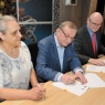 Zdjęcie z galerii Umowy z organizacjami NGO