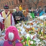Zdjęcie z galerii Wielkanocne świecenie pokarmów 2016