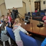 Zdjęcie z galerii Przedszkolaki w sali Rady Miasta Torunia
