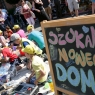 Zdjęcie z galerii Pierwszy pchli targ na Rynku Nowomiejskim