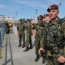 Zdjęcie z galerii NATO zdobywa most gen. Elżbiety Zawackiej w Toruniu