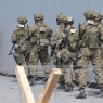 Zdjęcie z galerii NATO zdobywa most gen. Elżbiety Zawackiej w Toruniu