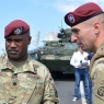 Zdjęcie z galerii NATO zdobywa most gen. Elżbiety Zawackiej w Toruniu
