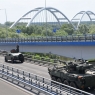 Zdjęcie z galerii NATO zdobywa most gen. Elżbiety Zawackiej w Toruniu