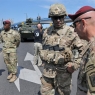 Zdjęcie z galerii NATO zdobywa most gen. Elżbiety Zawackiej w Toruniu