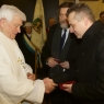 Zdjęcie z galerii Odznaczenie dla ks. Józefa Nowakowskiego